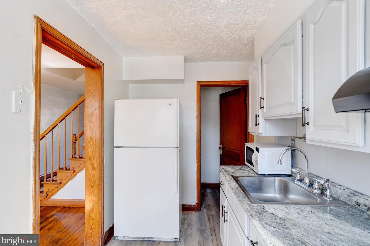 3809 Bonview Ave, Baltimore MD 21213-2012 exterior