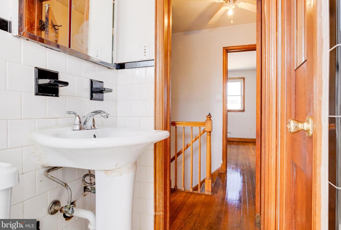 3809 Bonview Ave, Baltimore MD 21213-2012 exterior