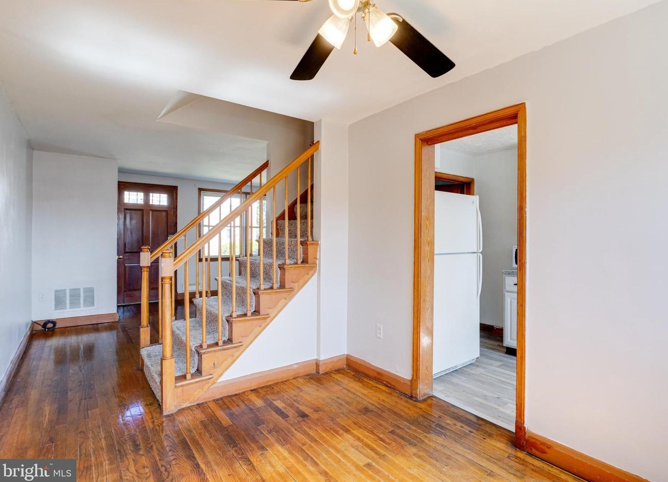 3809 Bonview Ave, Baltimore MD 21213-2012 exterior