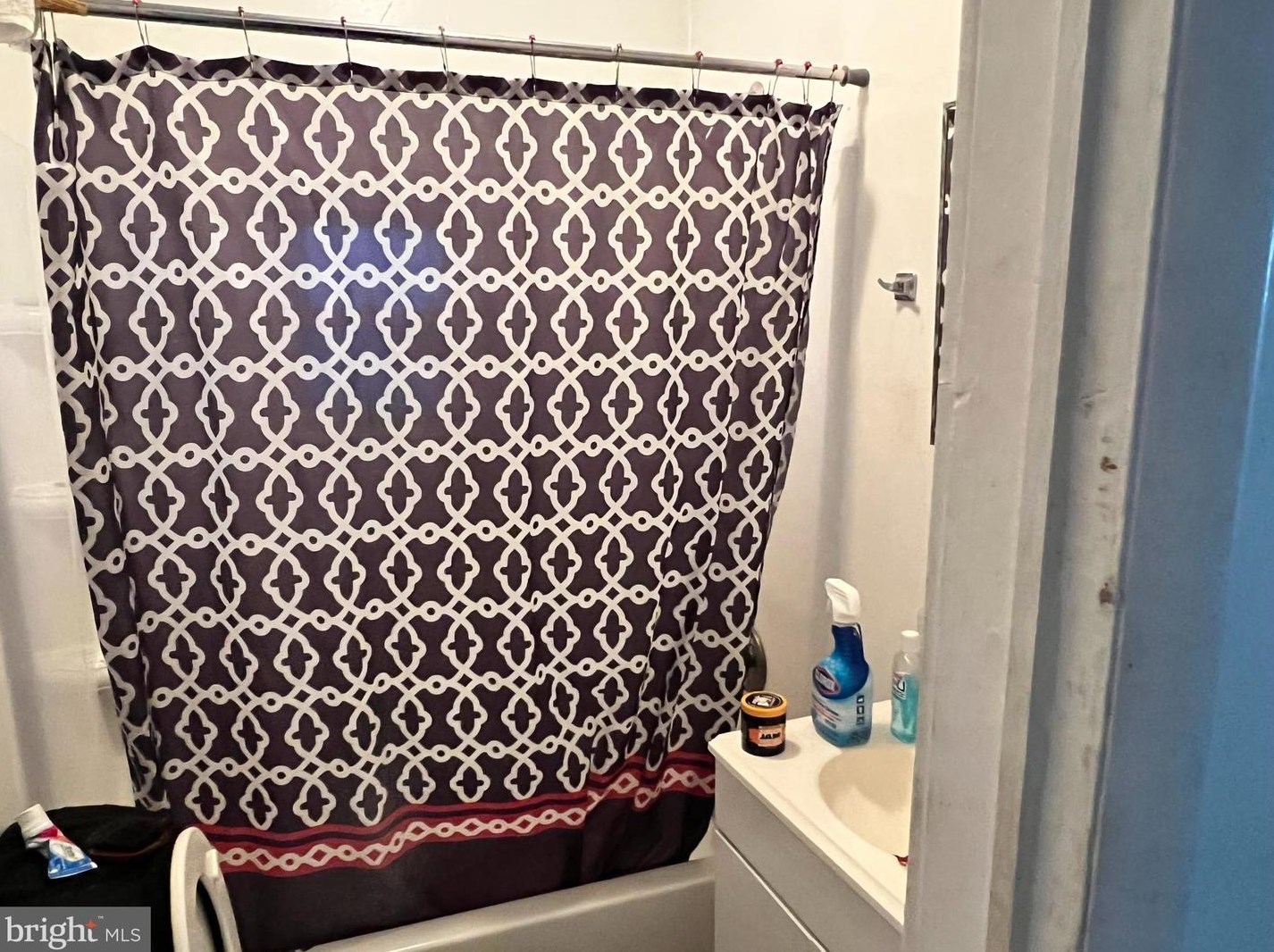 1817 Pulaski St, Baltimore MD 21223-1551 exterior