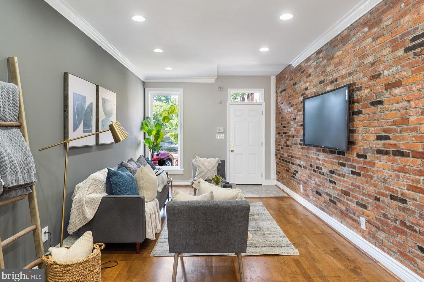 1407 Bank St, Baltimore MD  21231-2213 exterior