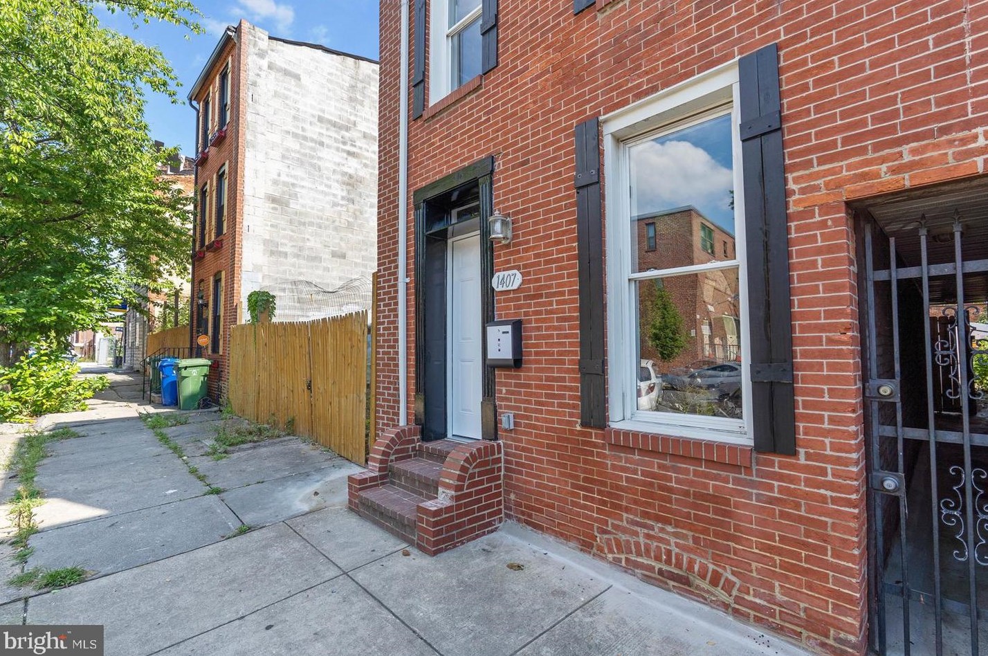 1407 Bank St, Baltimore, MD 21231-2213