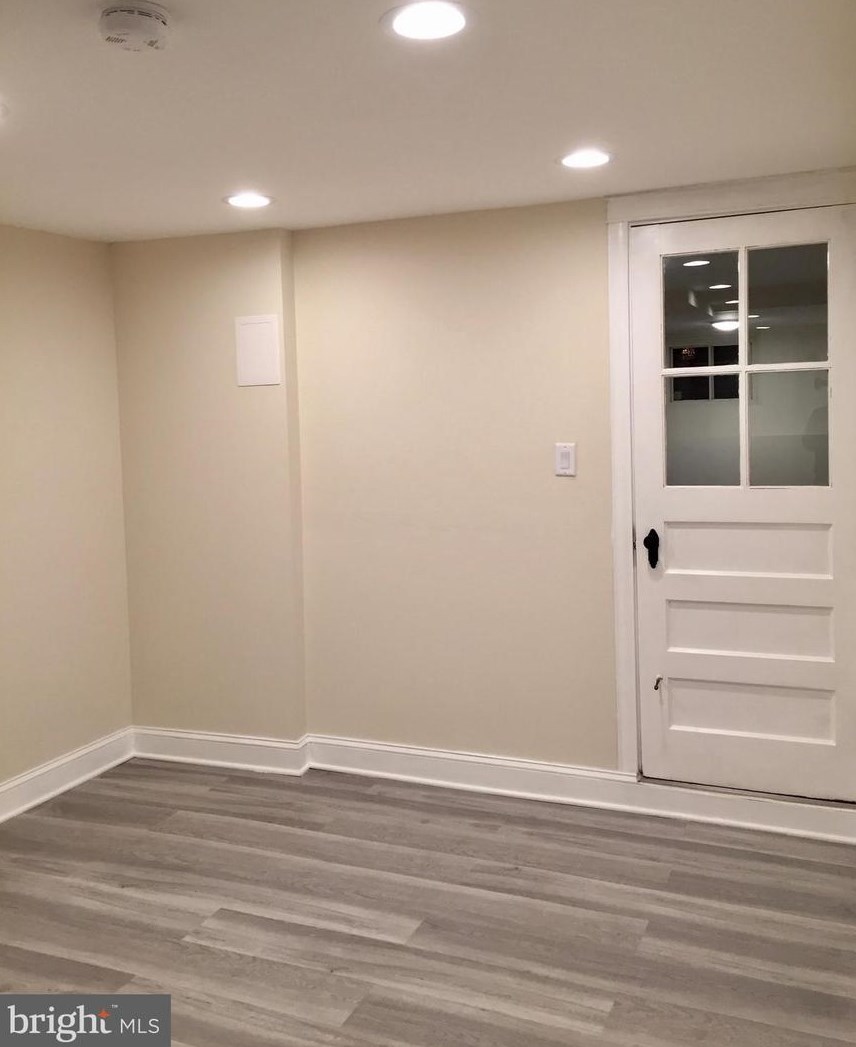 329 Drew St, Baltimore MD 21224-2717 exterior