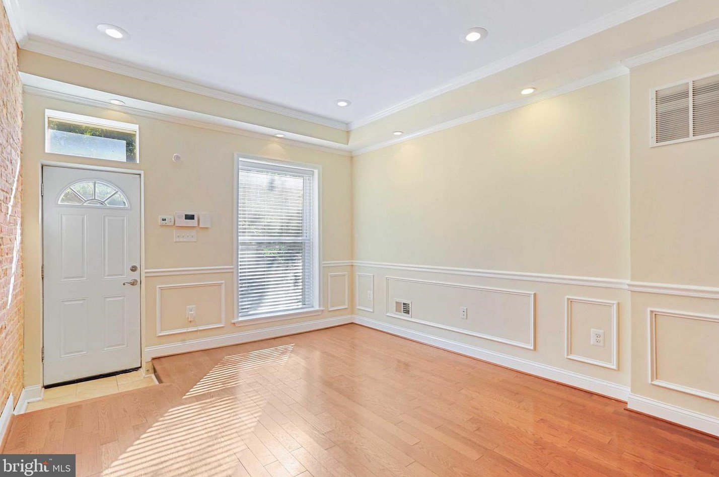 626 Newkirk St, Baltimore MD  21224-4414 exterior