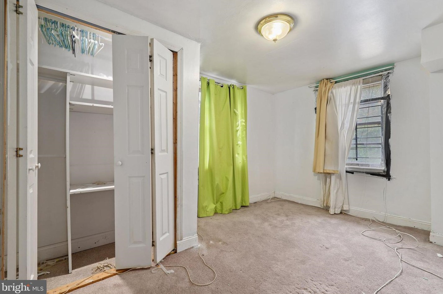 5104 Laurel Ave, Baltimore MD 21215-5323 exterior