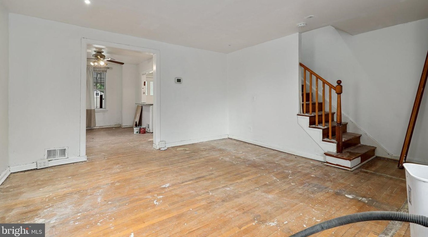 5104 Laurel Ave, Baltimore MD 21215-5323 exterior