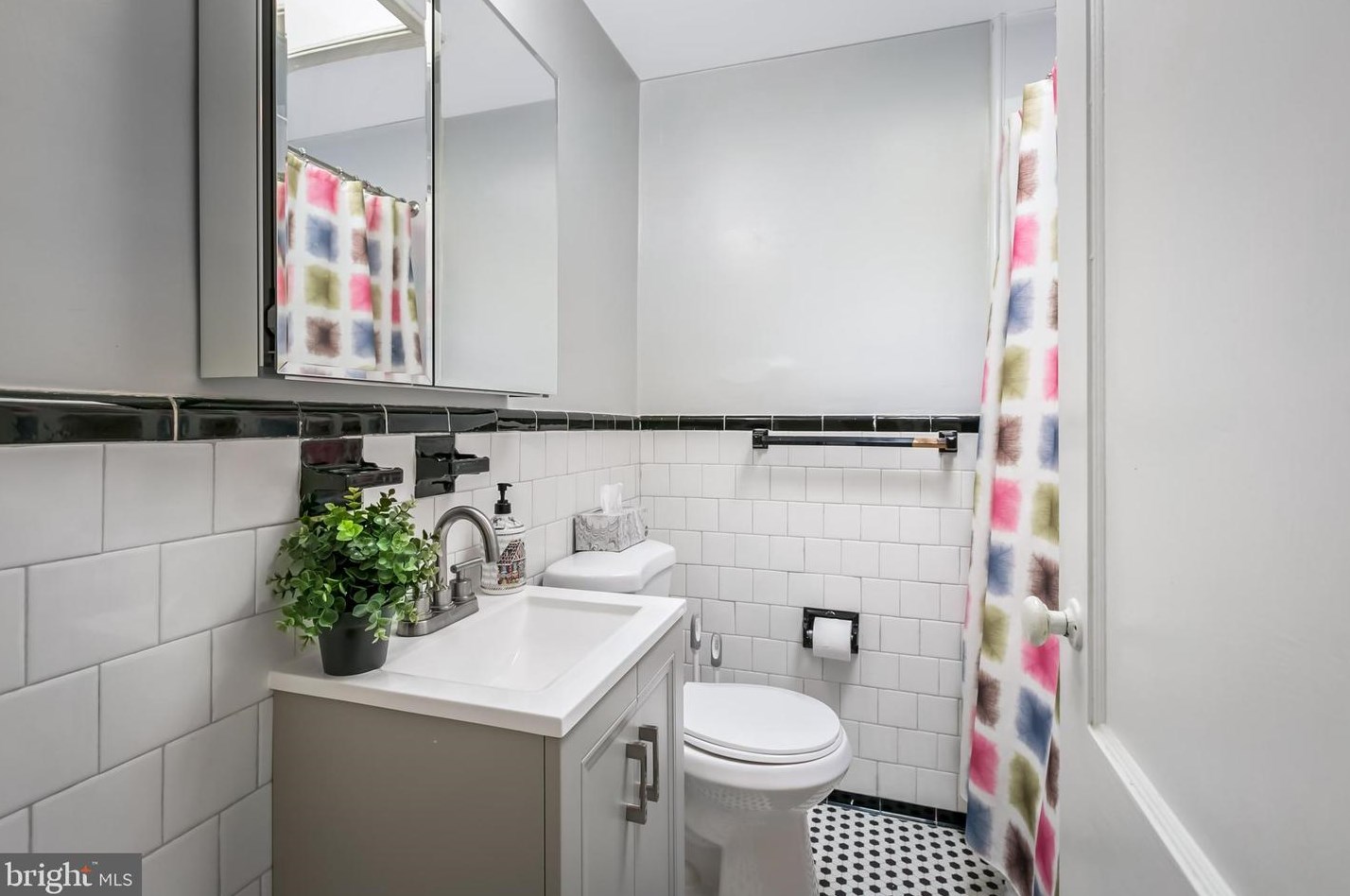 1418 Weldon Pl, Baltimore MD  21211-1537 exterior