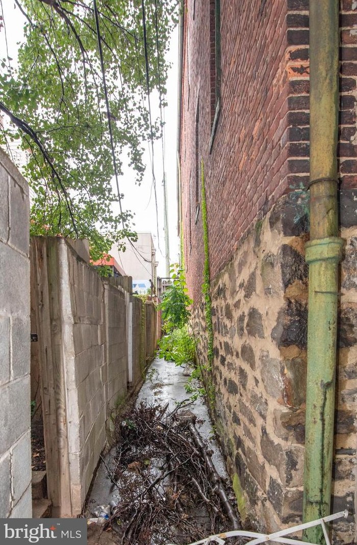 506 Duncan St, Baltimore MD  21205-2313 exterior