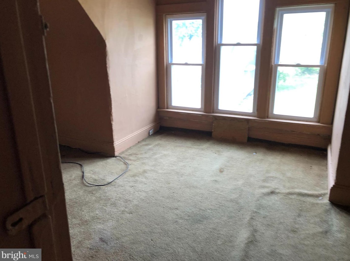 4027 Belle Ave, Baltimore MD 21207-7101 exterior