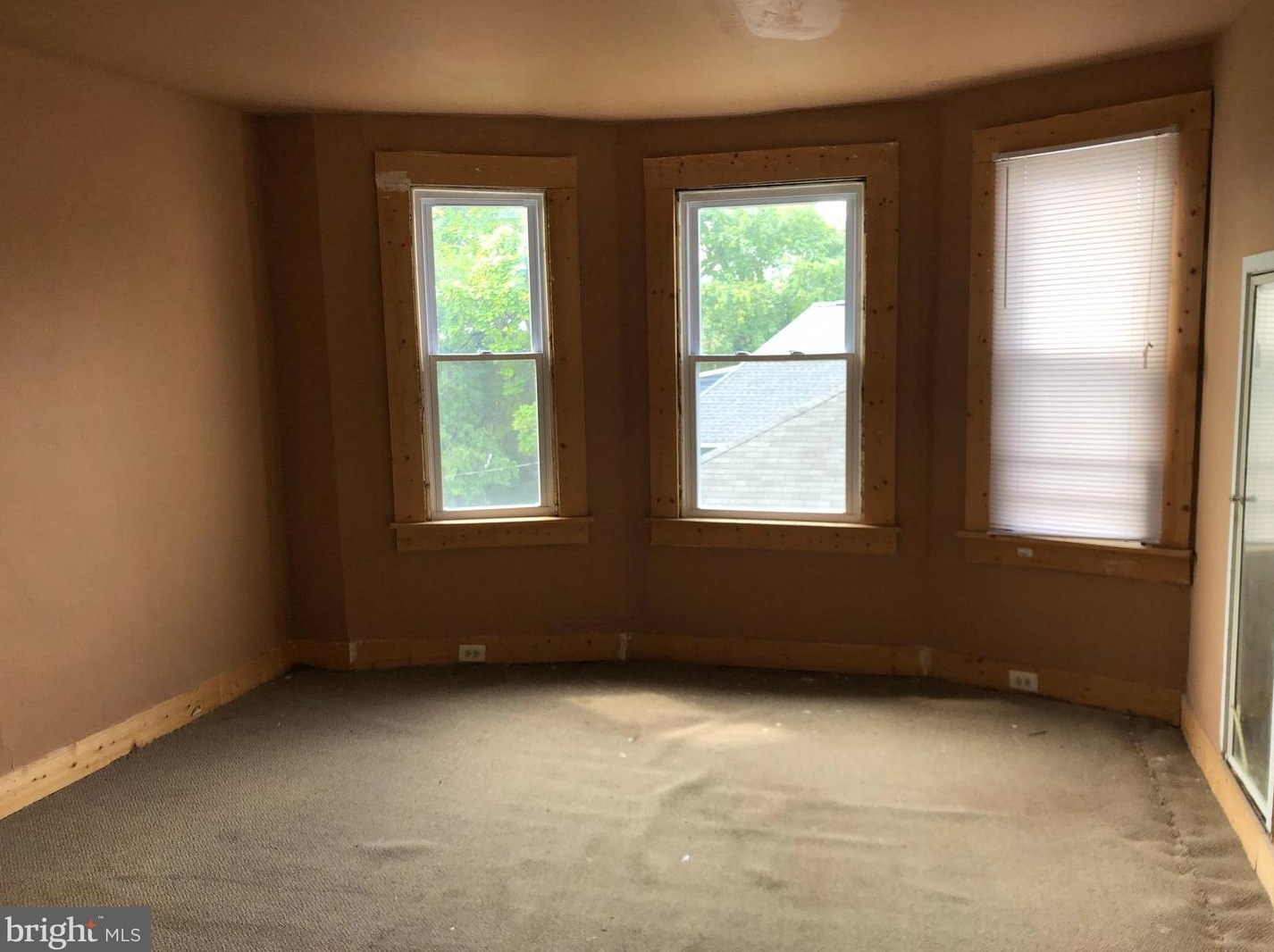 4027 Belle Ave, Baltimore MD 21207-7101 exterior