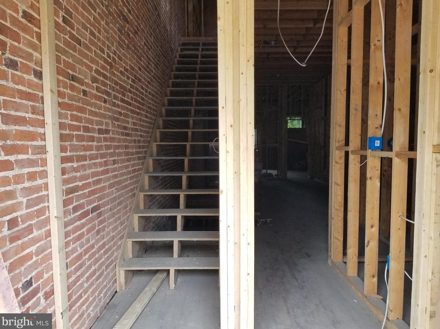 623 Calhoun St, Baltimore, MD 21217-2407