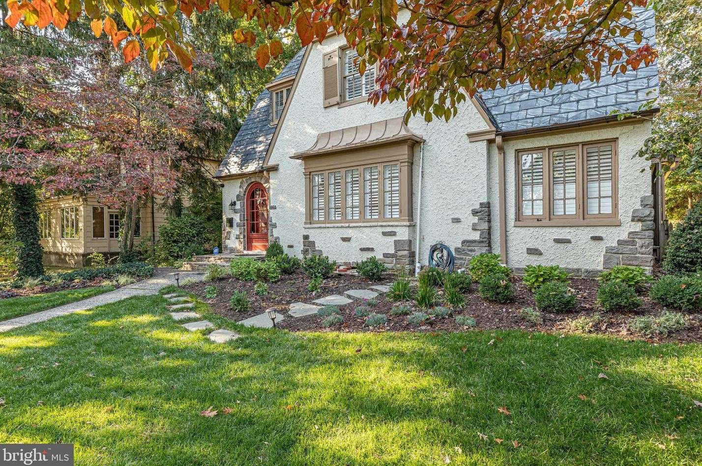 310 Thornhill Rd, Baltimore, MD 21212-3502
