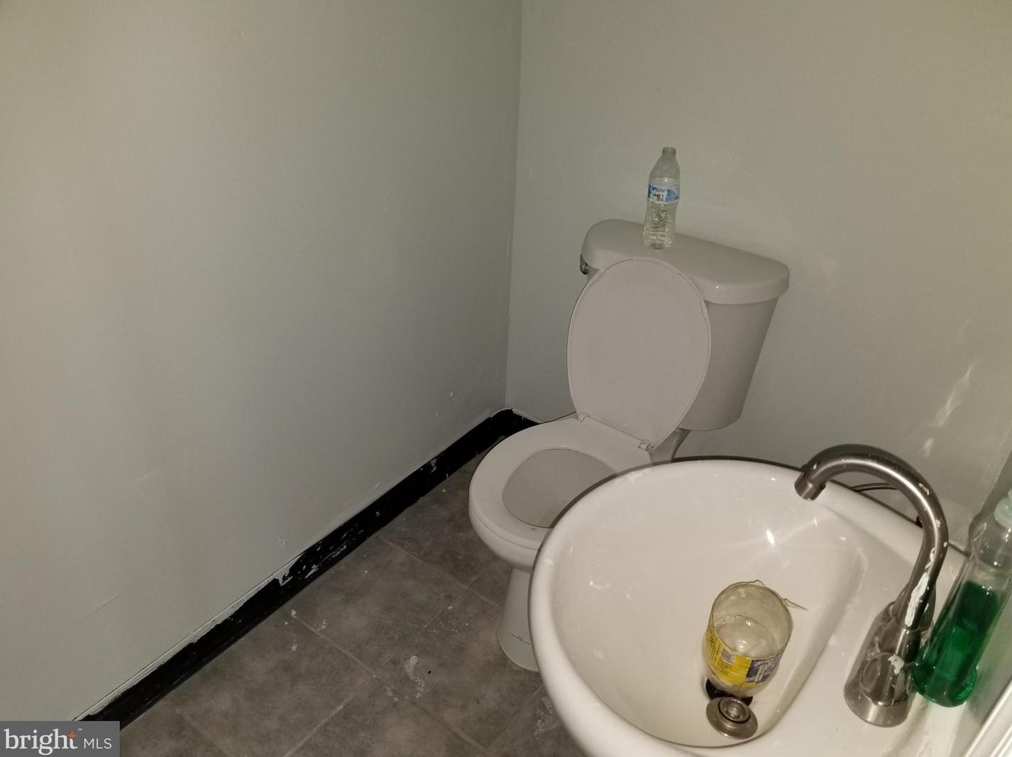 4301 Belair Rd, Baltimore MD  21213-1233 exterior