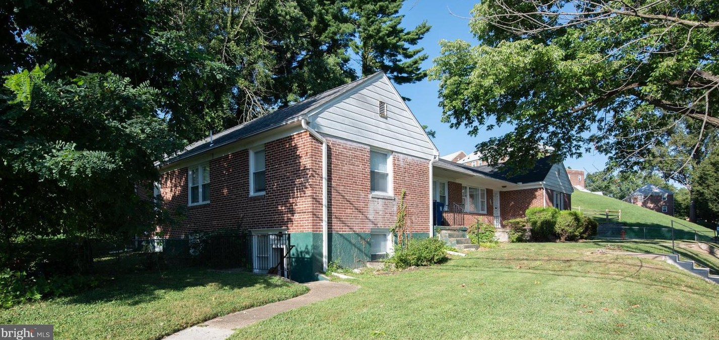 4801 Stafford St, Baltimore, MD 21229-4022
