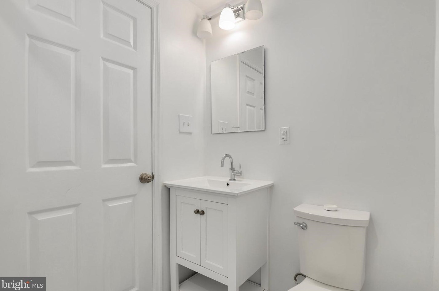 417 Nottingham Rd, Baltimore MD  21229-2439 exterior