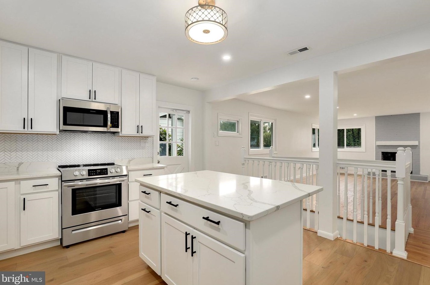 417 Nottingham Rd, Baltimore MD  21229-2439 exterior