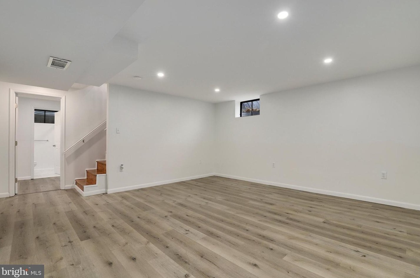 417 Nottingham Rd, Baltimore MD  21229-2439 exterior