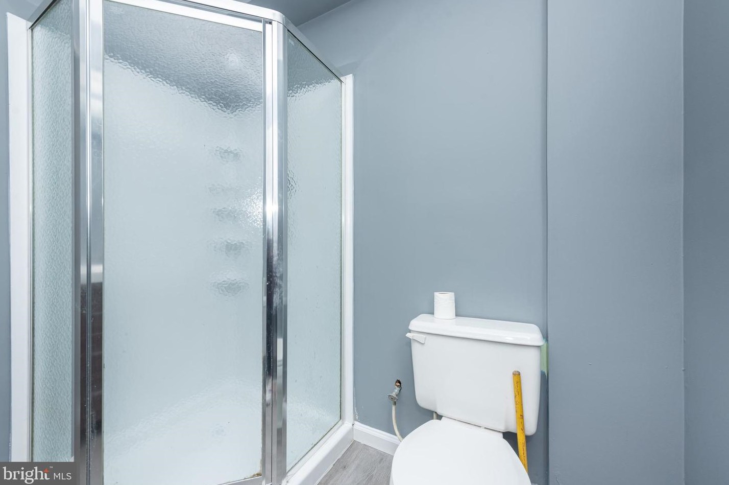 3653 Hineline Rd, Baltimore MD 21229-5148 exterior