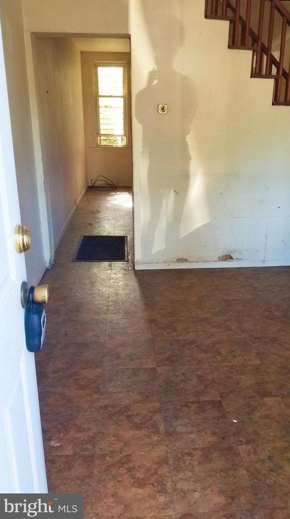 405 Annabel Ave, Baltimore, MD 21225-1851