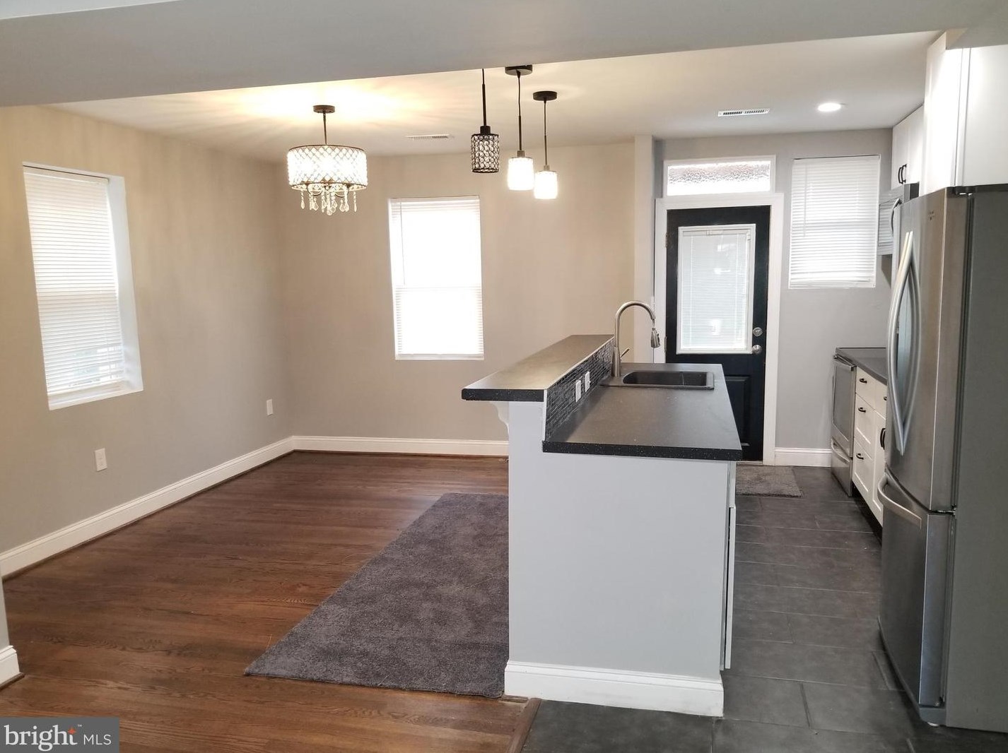 4500 Garden Dr, Baltimore MD  21215-6301 exterior