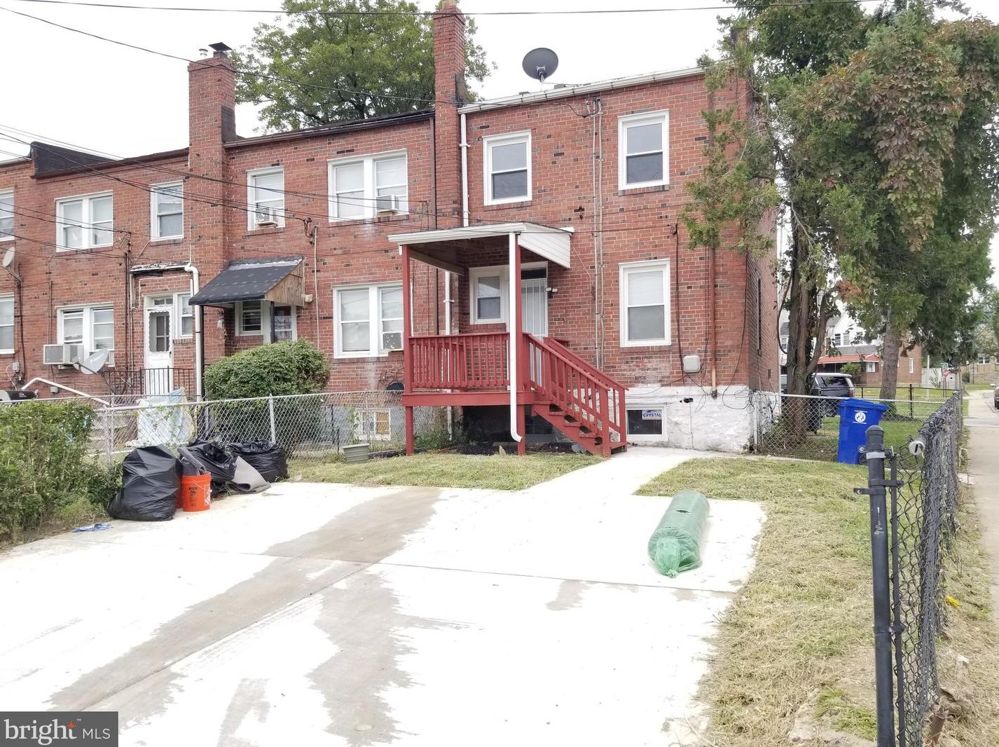 4500 Garden Dr, Baltimore MD  21215-6301 exterior