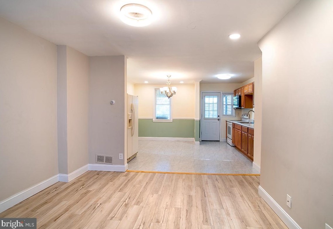 2131 Harman Ave, Baltimore, MD 21230-1512