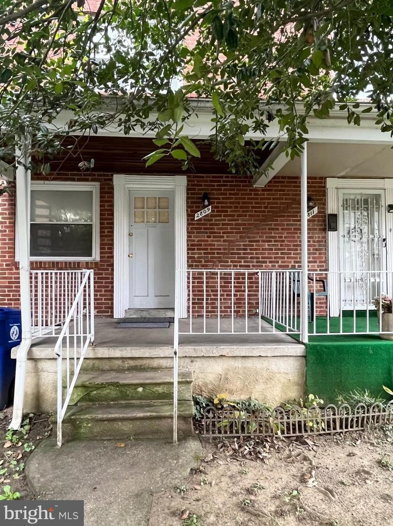 2809 Grantley Ave, Baltimore MD  21215-6612 exterior