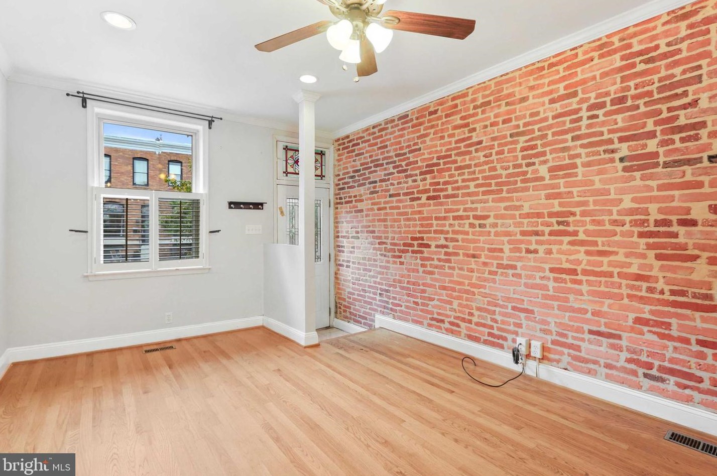 606 Lakewood Ave, Baltimore MD  21224-2636 exterior