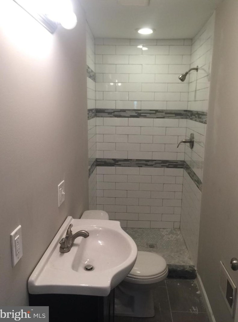 2405 Orleans St, Baltimore MD  21224-1023 exterior