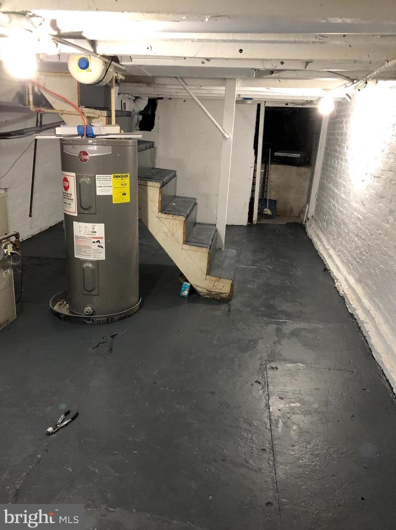 2405 Orleans St, Baltimore MD  21224-1023 exterior