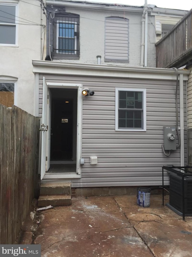 2405 Orleans St, Baltimore MD  21224-1023 exterior