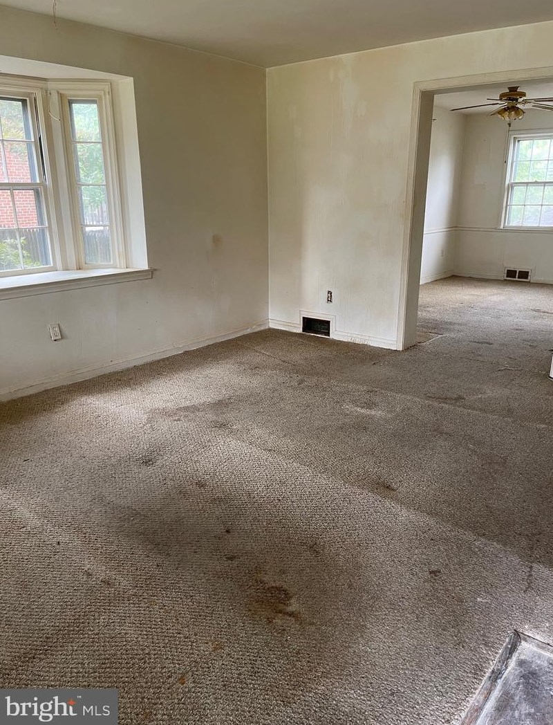 1266 Cedarcroft Rd, Baltimore, MD 21239-1921