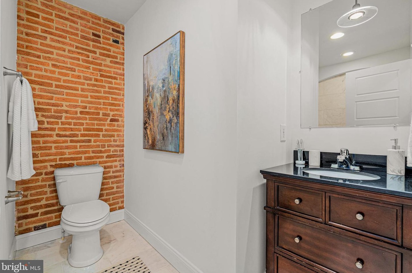 515 Montford Ave, Baltimore MD  21205-2522 exterior