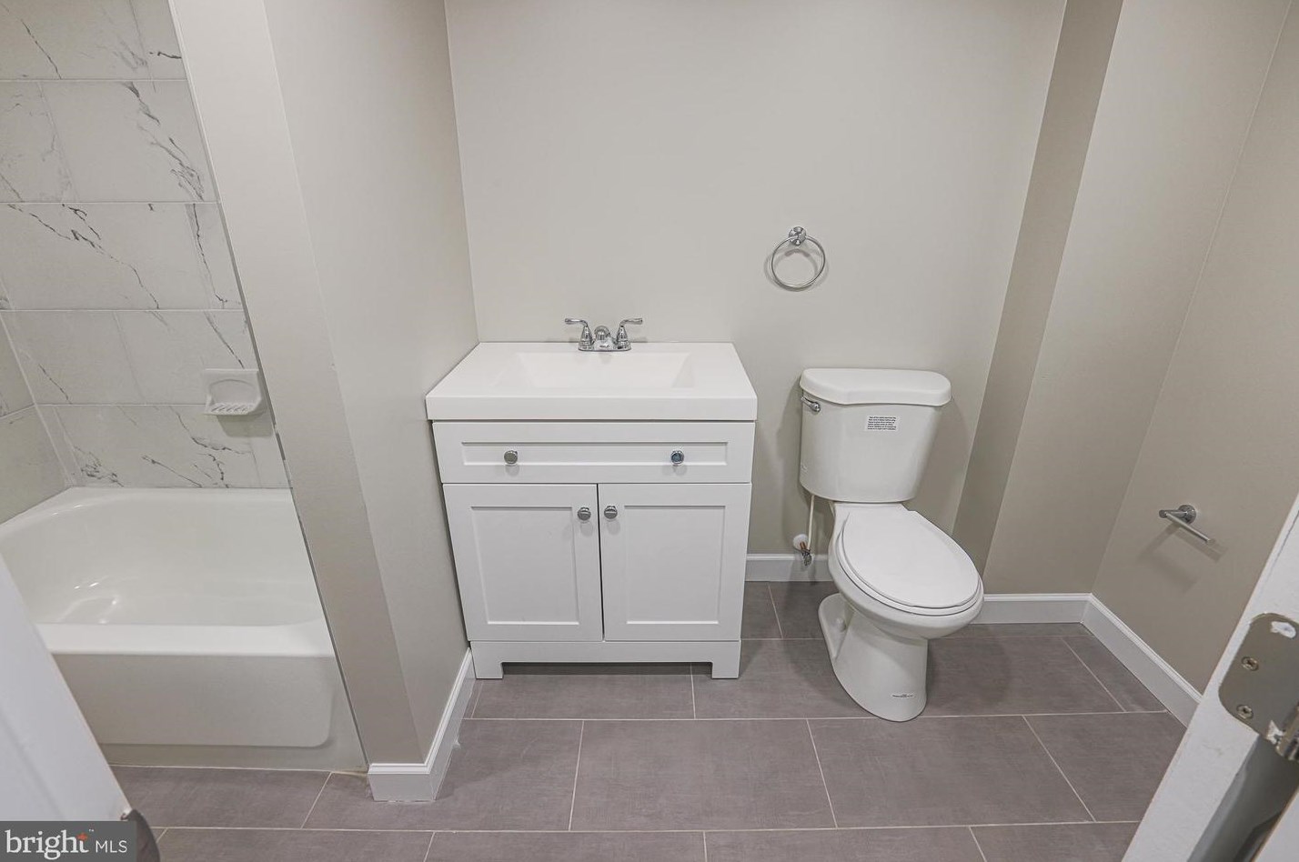 6400 Fairdel Ave, Baltimore MD 21206-1607 exterior