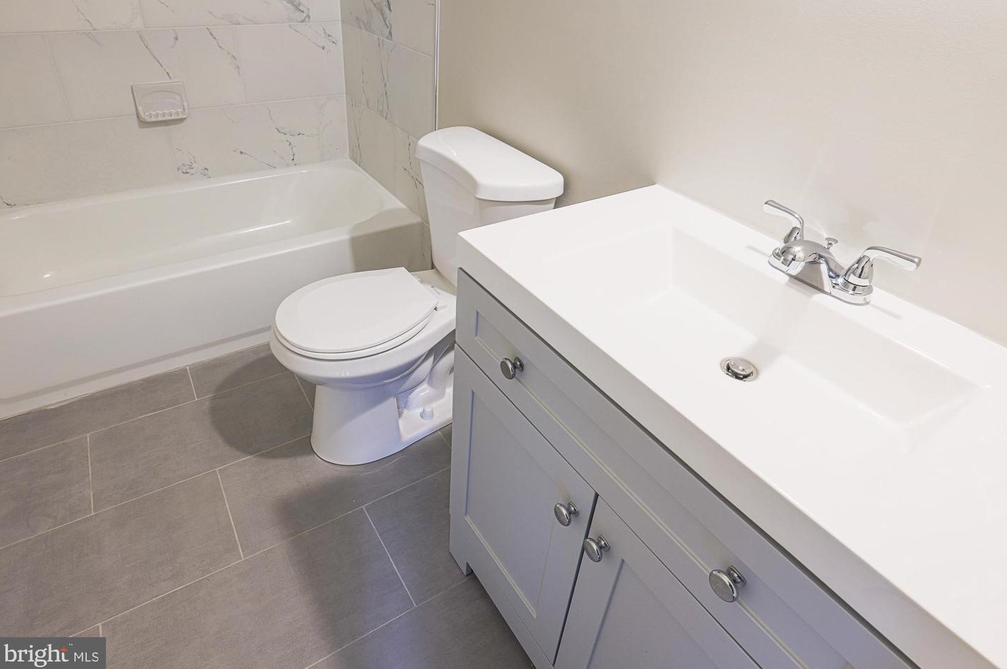 6400 Fairdel Ave, Baltimore MD 21206-1607 exterior