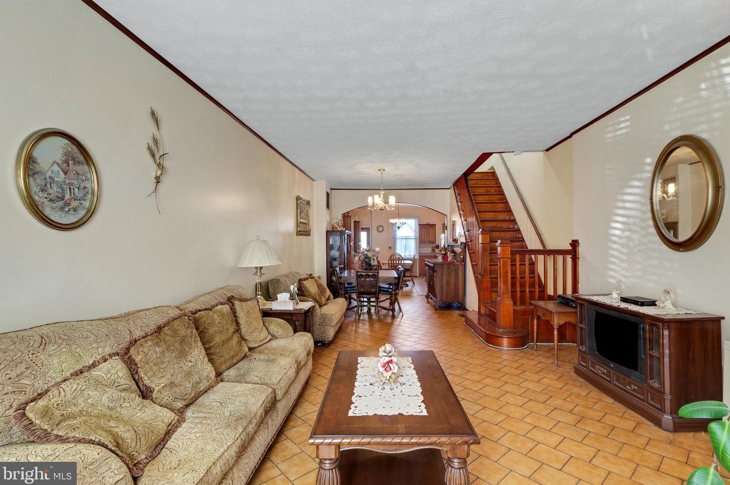 22 Highland Ave, Baltimore MD  21224-1408 exterior