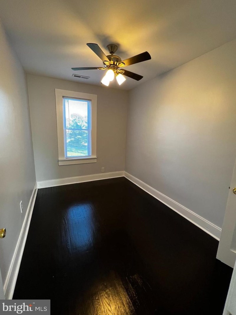 1425 Ellamont St, Baltimore MD  21216-3816 exterior