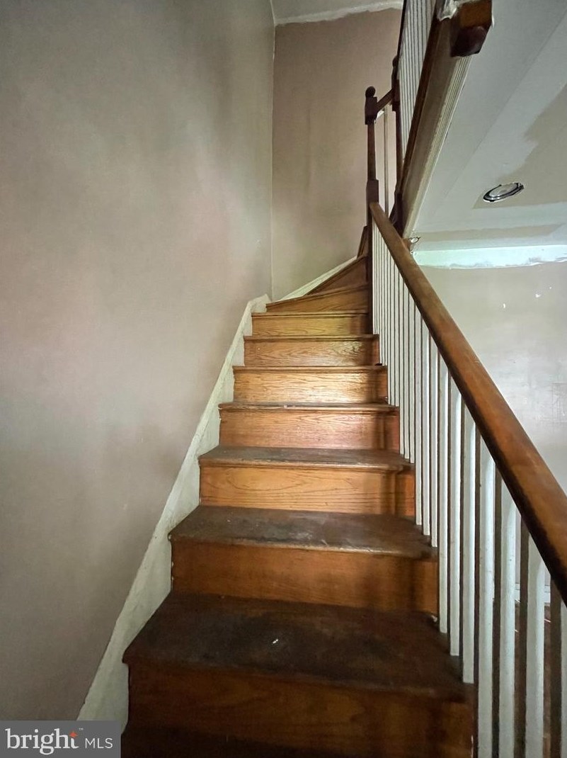 1311 Kenwood Ave, Baltimore MD  21213-3832 exterior