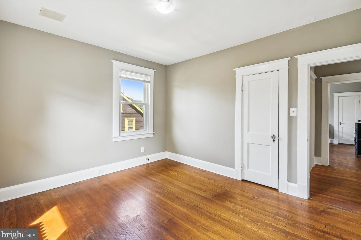 3220 Overland Ave, Baltimore MD  21214-3325 exterior