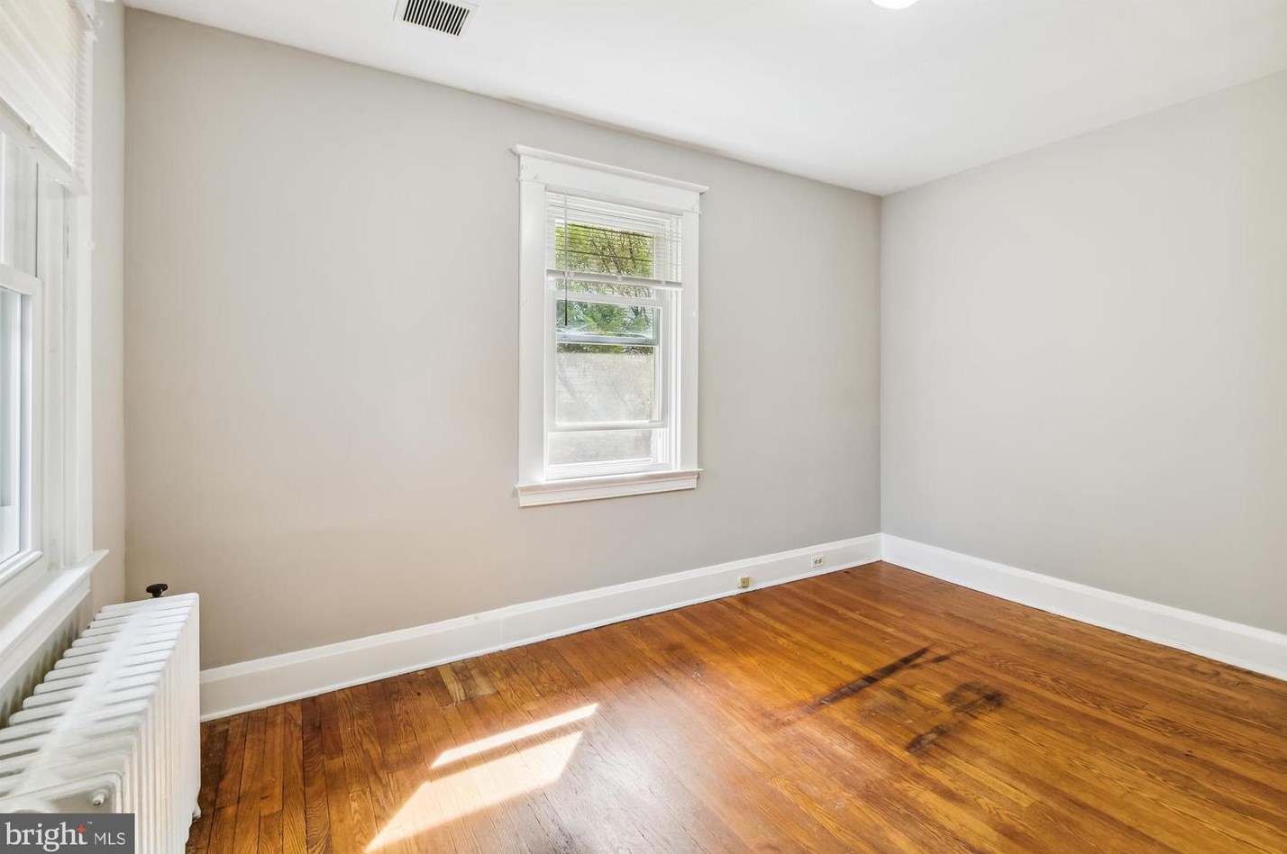 3220 Overland Ave, Baltimore MD  21214-3325 exterior