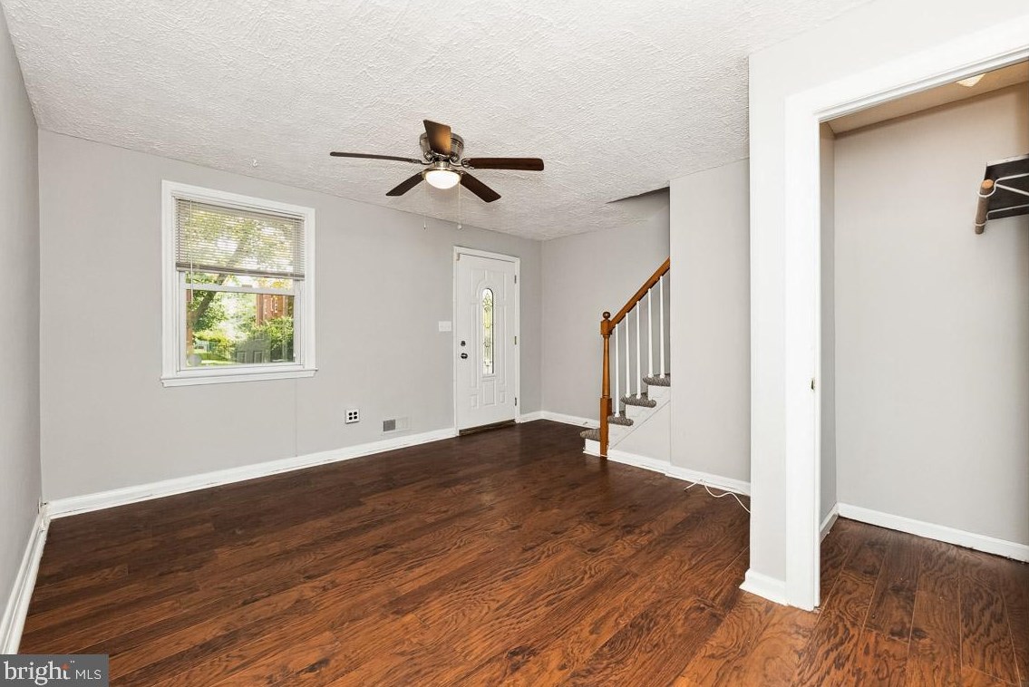 3709 Bayonne Ave, Baltimore MD 21206-2836 exterior