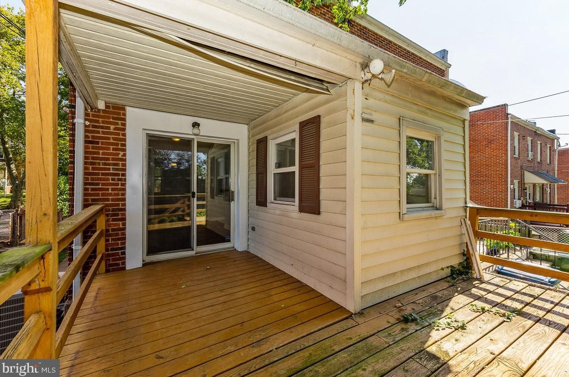 3709 Bayonne Ave, Baltimore MD 21206-2836 exterior