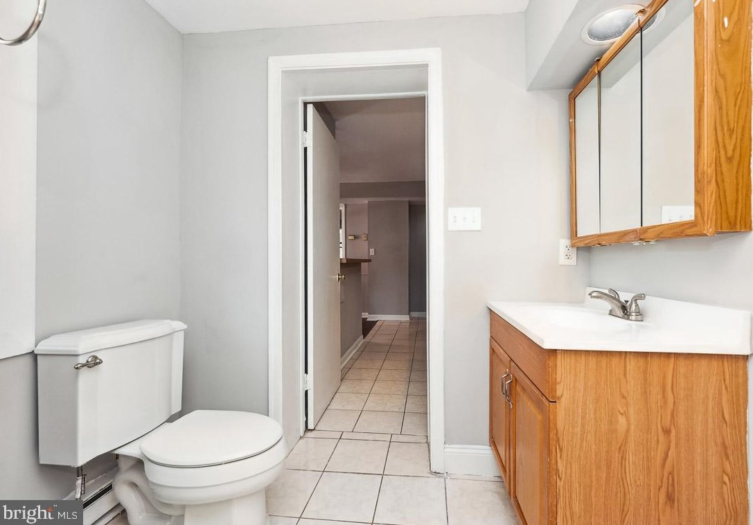 3709 Bayonne Ave, Baltimore MD 21206-2836 exterior