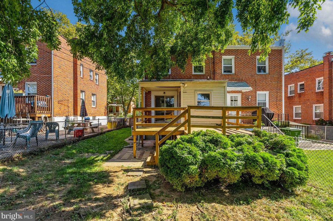 3709 Bayonne Ave, Baltimore MD 21206-2836 exterior