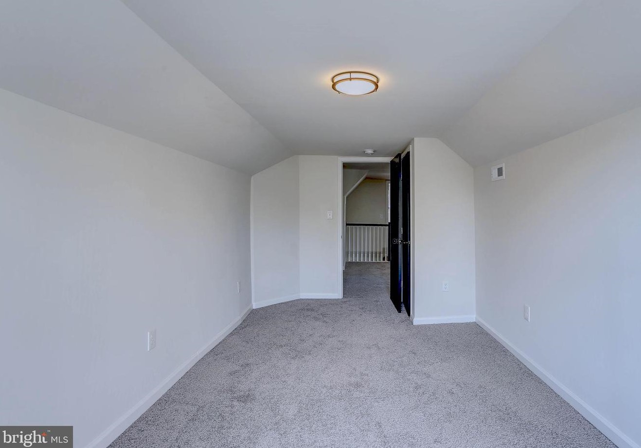 2801 Grindon Ave, Baltimore MD  21214-2815 exterior