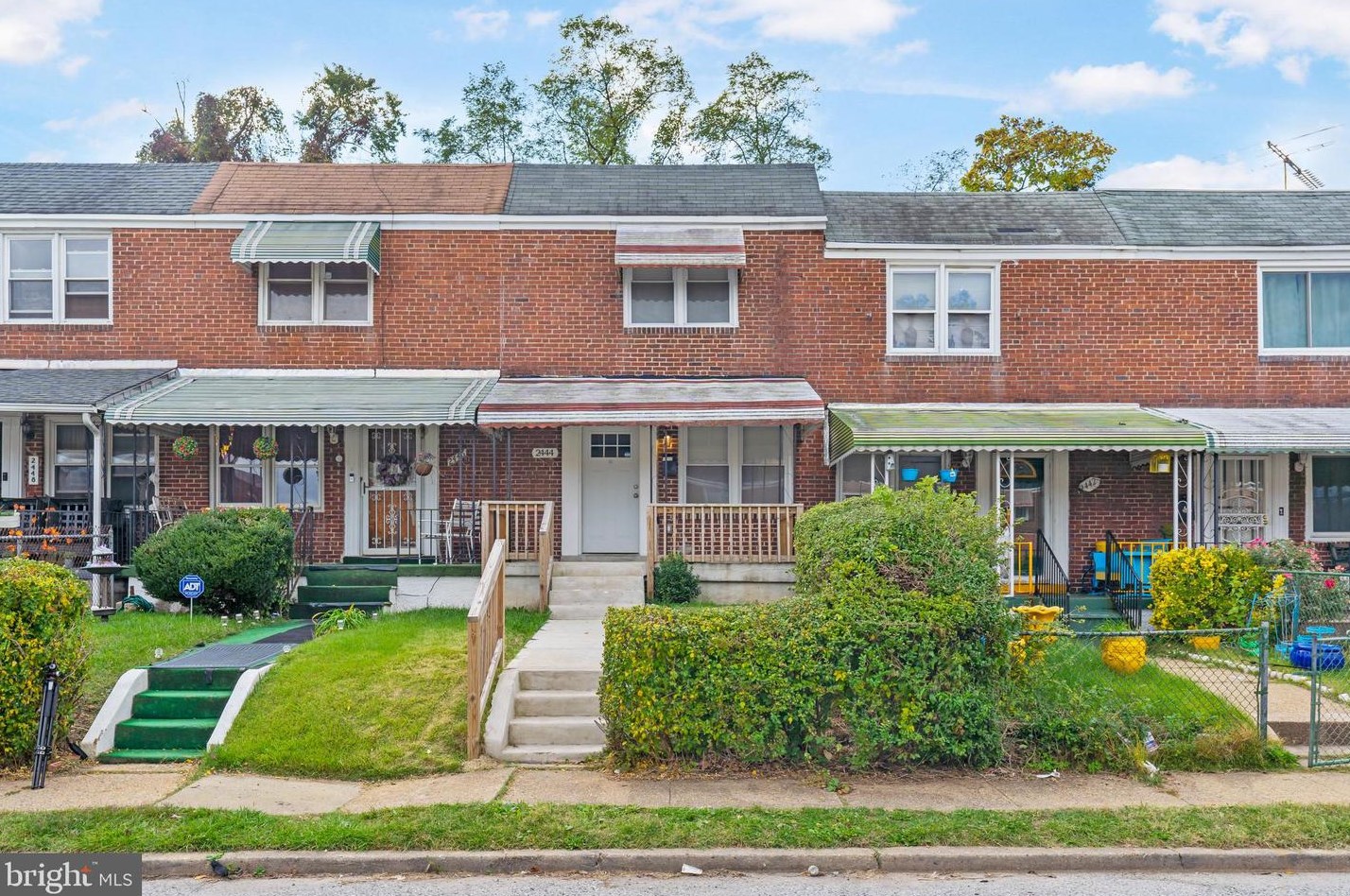 2444 Terra Firma Rd, Baltimore, MD 21225-1122
