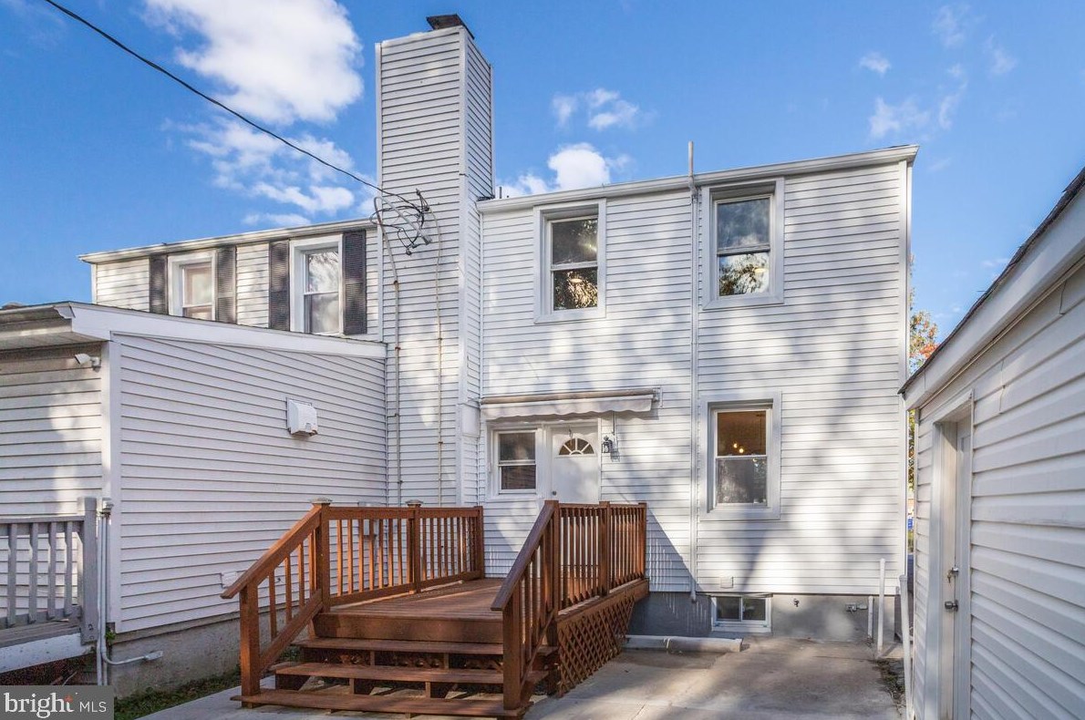 6421 Marietta Ave, Baltimore MD  21214-1110 exterior