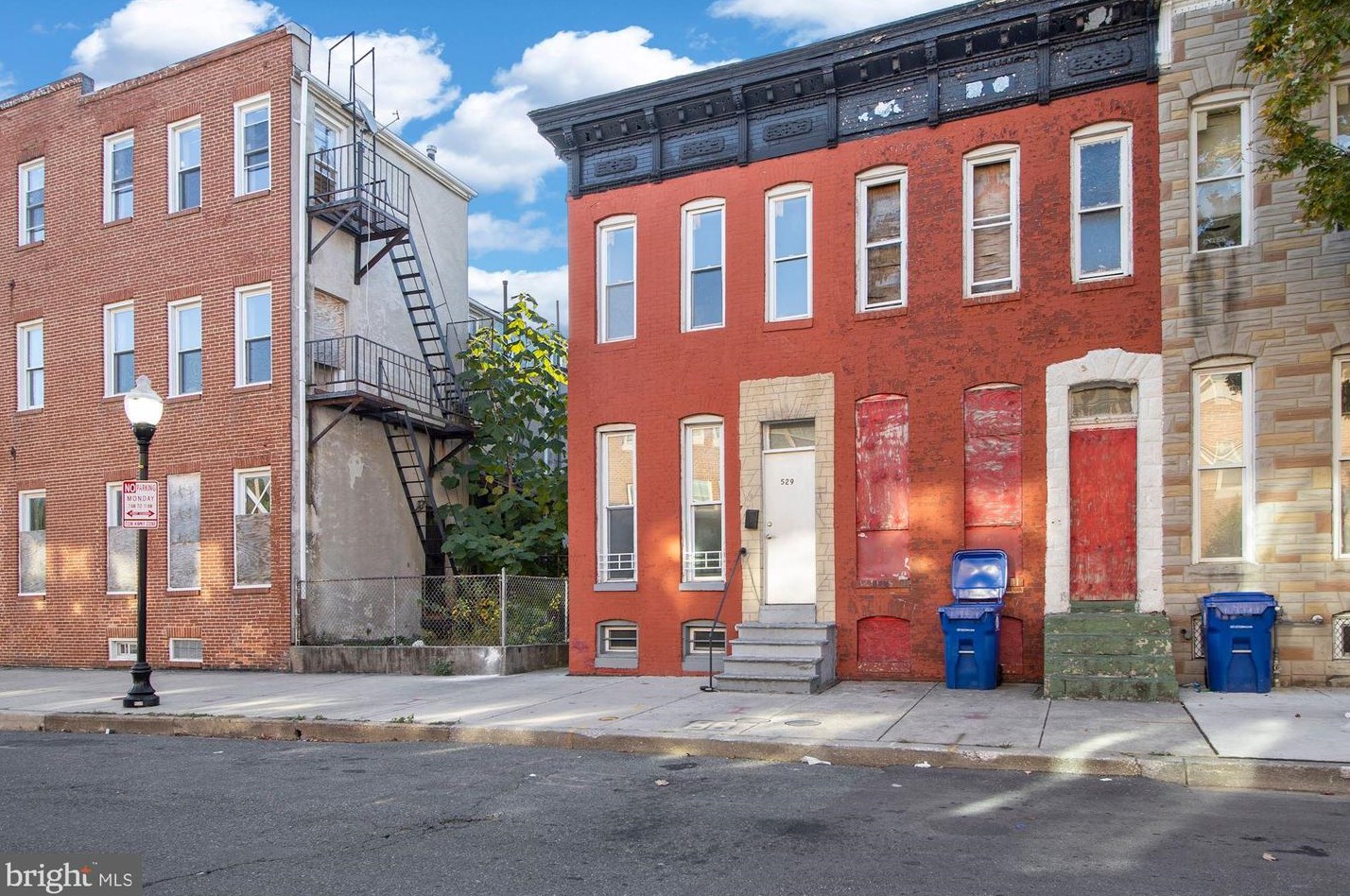 529 Wilson St, Baltimore, MD 21217-3412