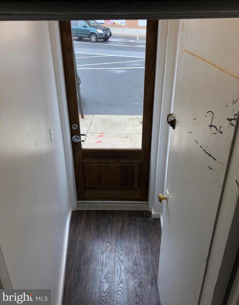 1110 Cathedral St, Baltimore MD  21201-5515 exterior