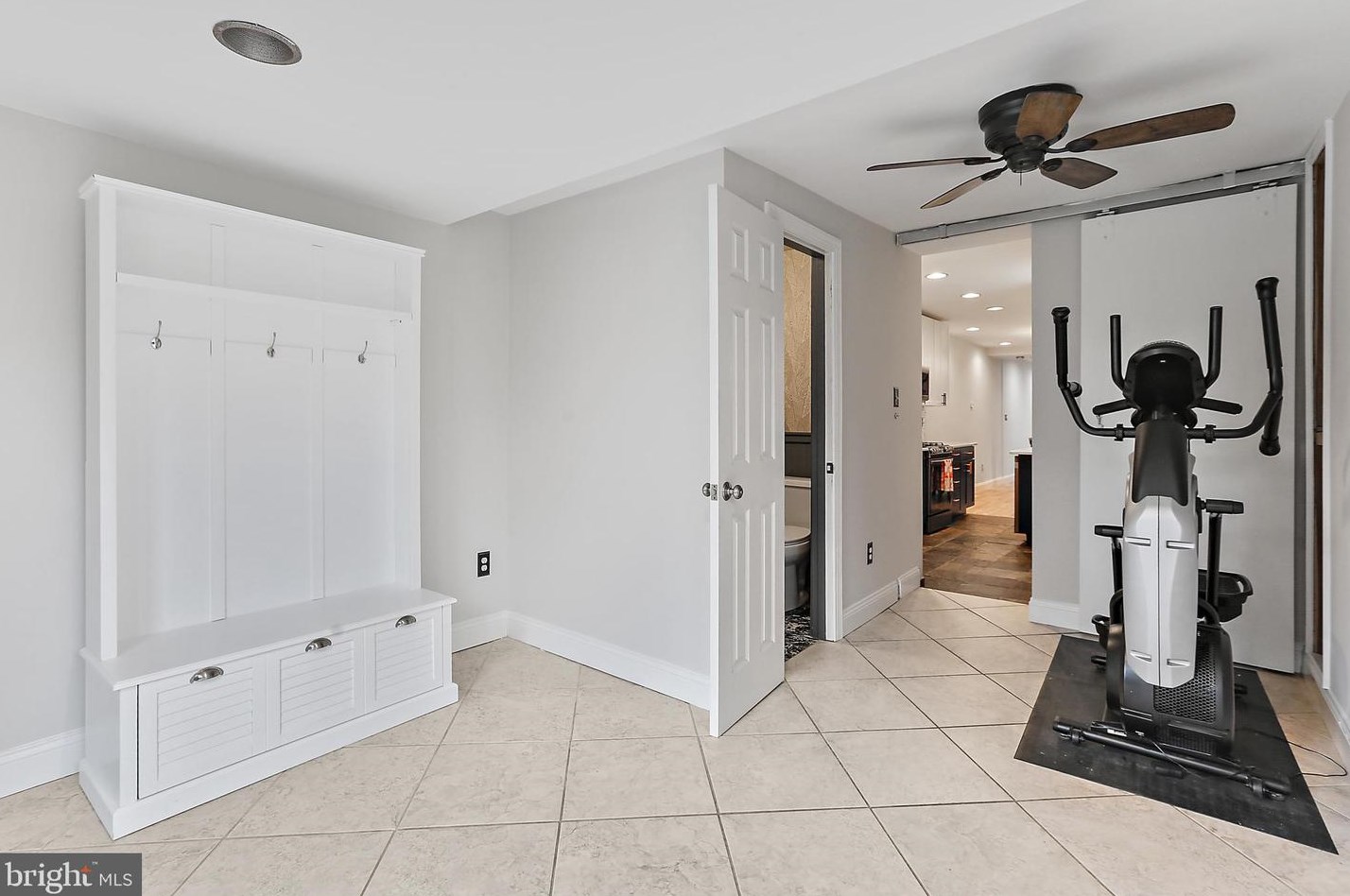 623 33 St, Baltimore MD 21211-2710 exterior